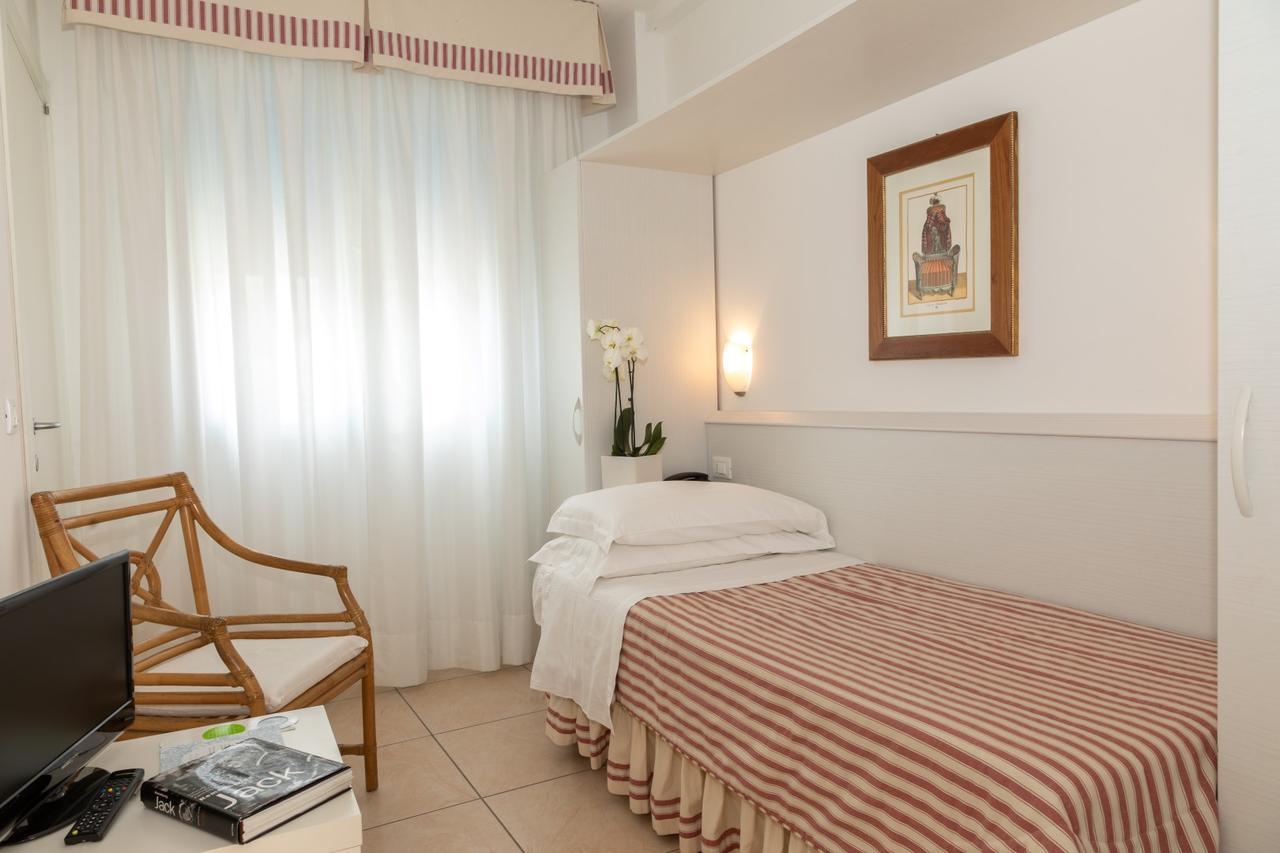 Hotel Plaza Esplanade Lido di Jesolo Eksteriør bilde